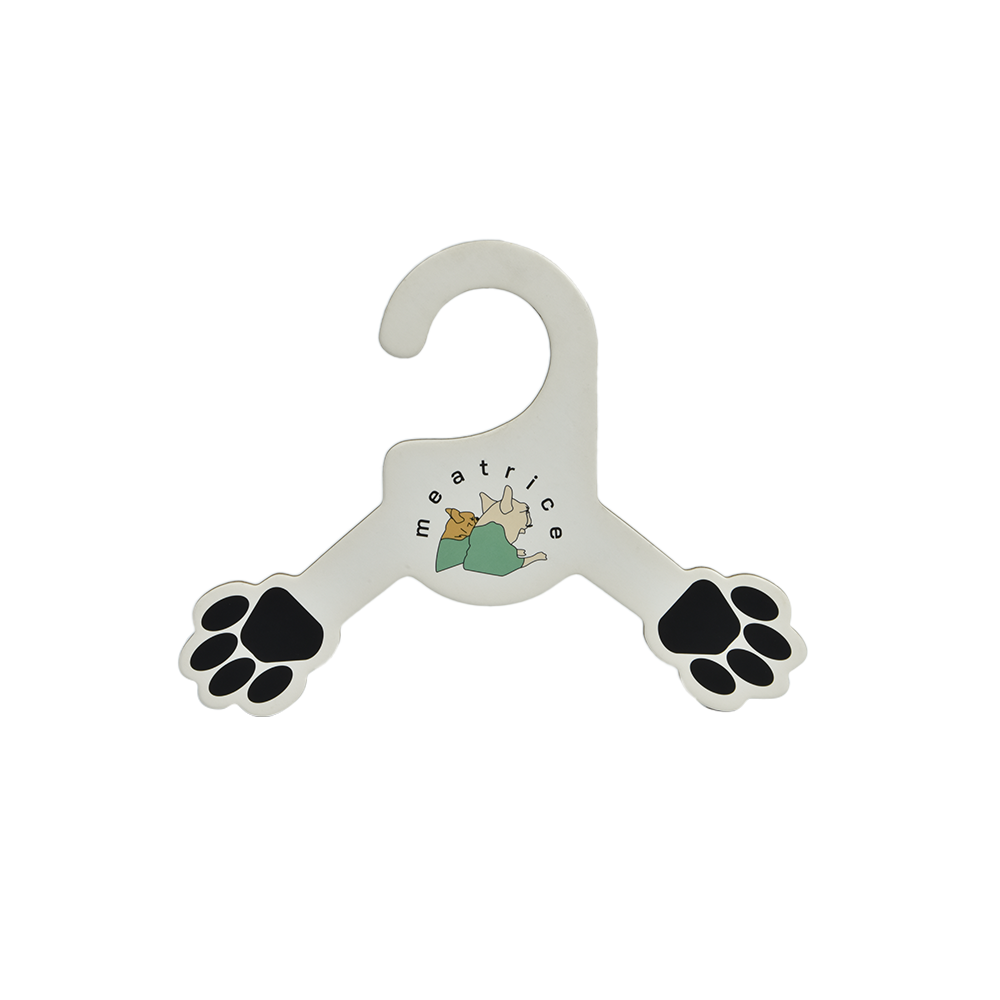 Pet clothes hanger